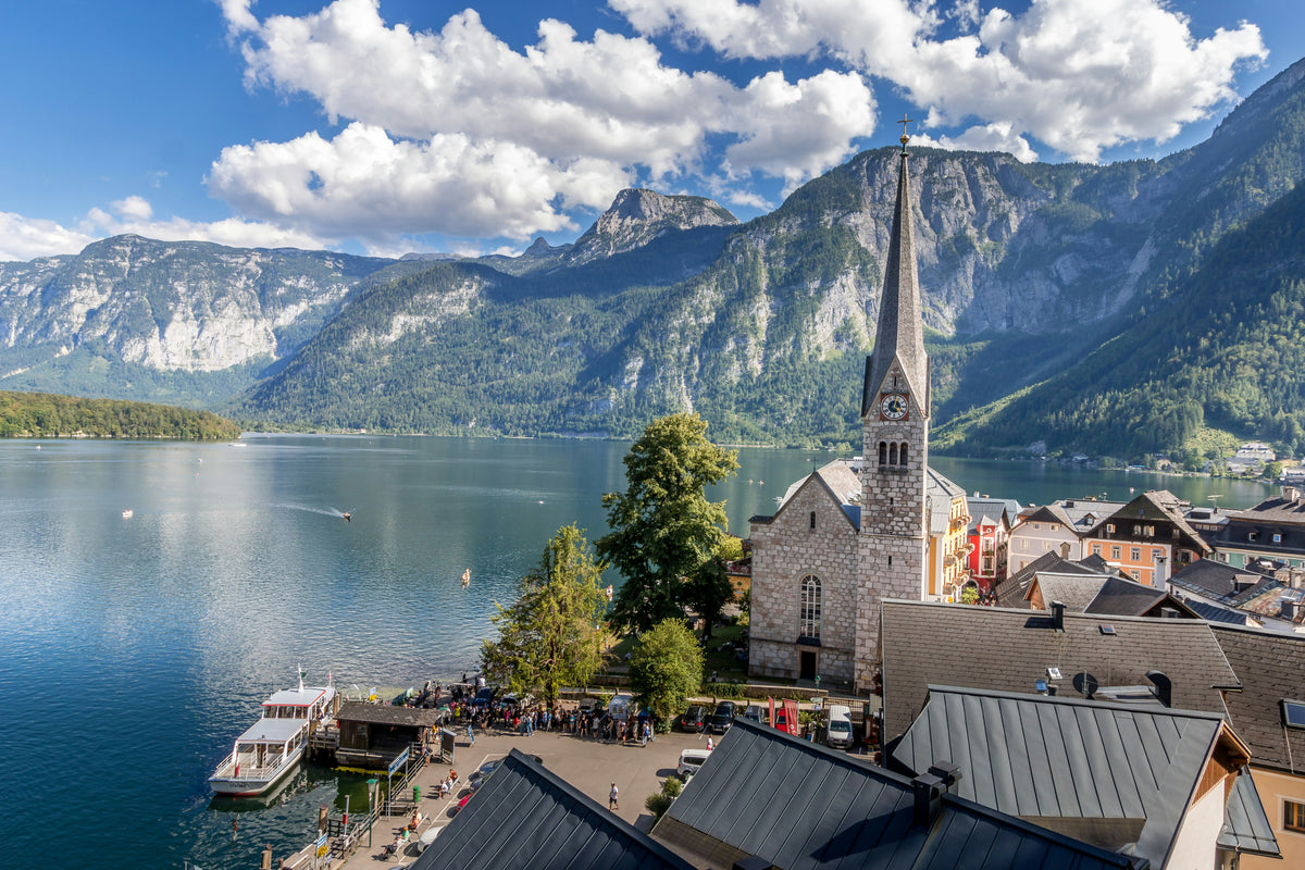 Hallstatt, Austria – village, lake and Alpine scenery seen on the Hallstatt day trip from Vienna with Skywalk
