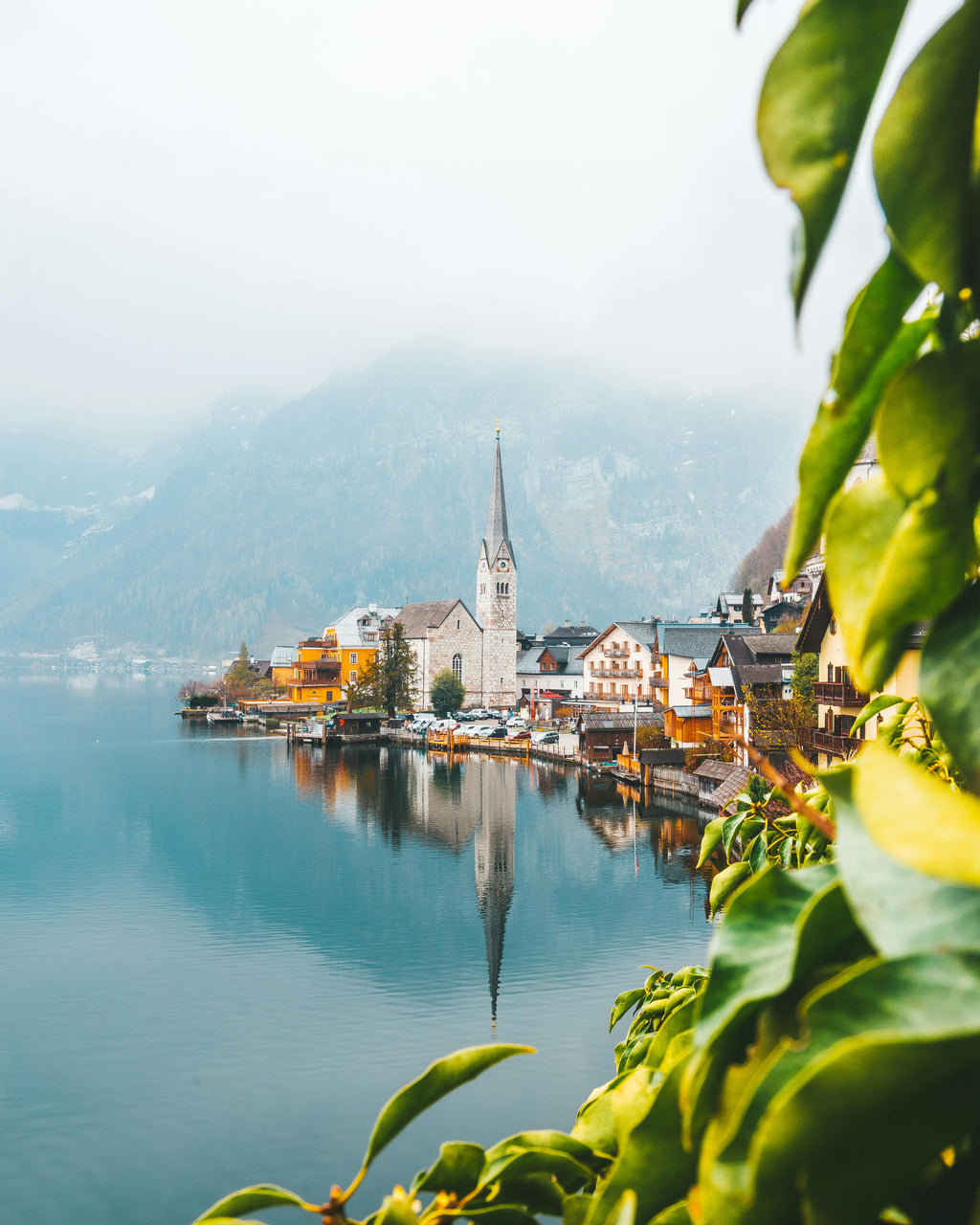 Hallstatt, Austria – village, lake and Alpine scenery seen on the Hallstatt day trip from Vienna with Skywalk